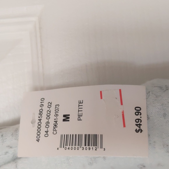 CLEO NWT Wide Pale blue Crop pants with a design  Size M Petites - Picture 3 of 11